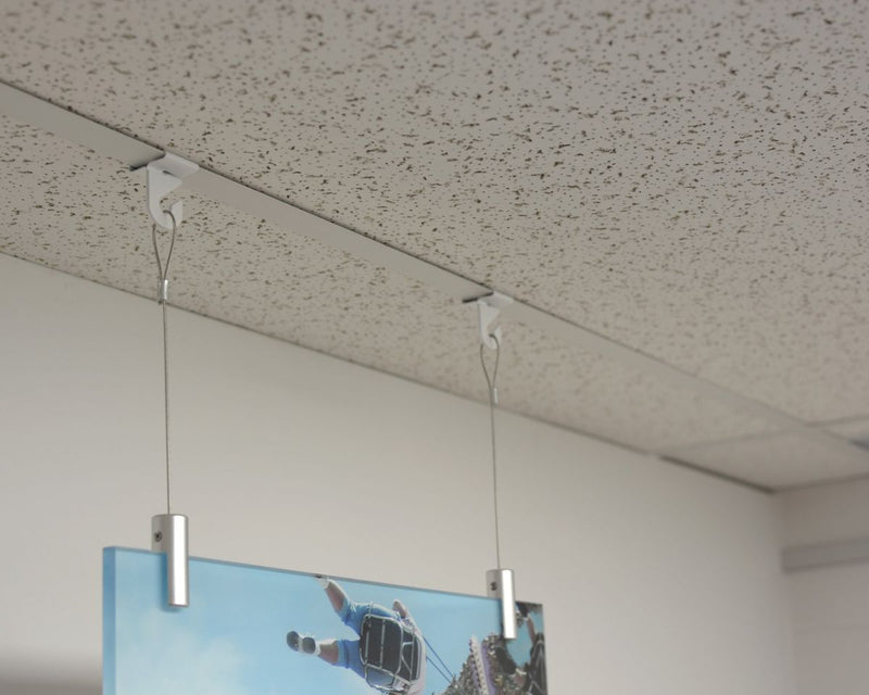 HANGING ACCESSORIES